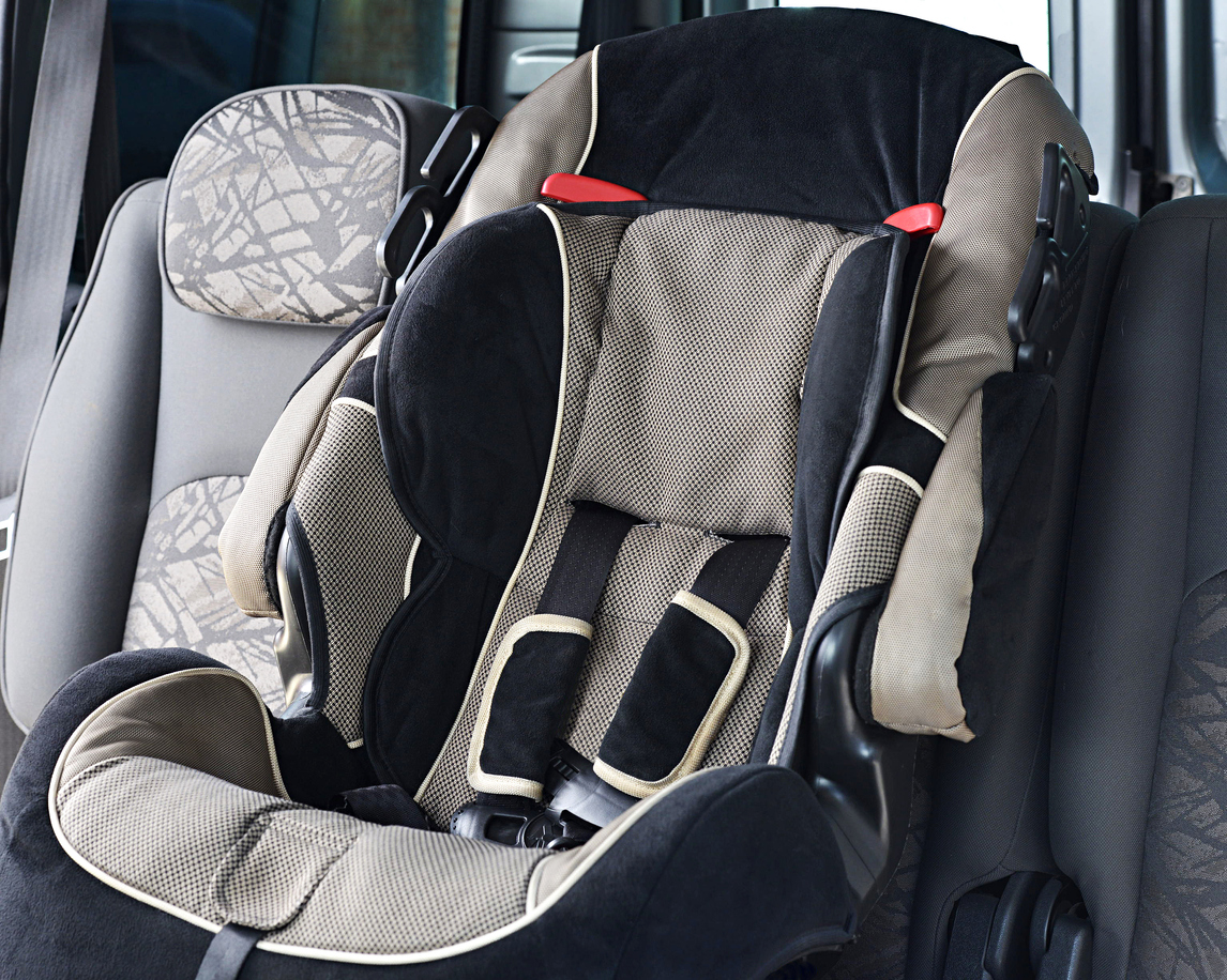 When Can a Child Sit in the Front Seat in Kennesaw, GA?